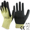 NMSAFETY coupe résistante Aramid Fibers Caoutchouc nitrile gants de travail en mousse